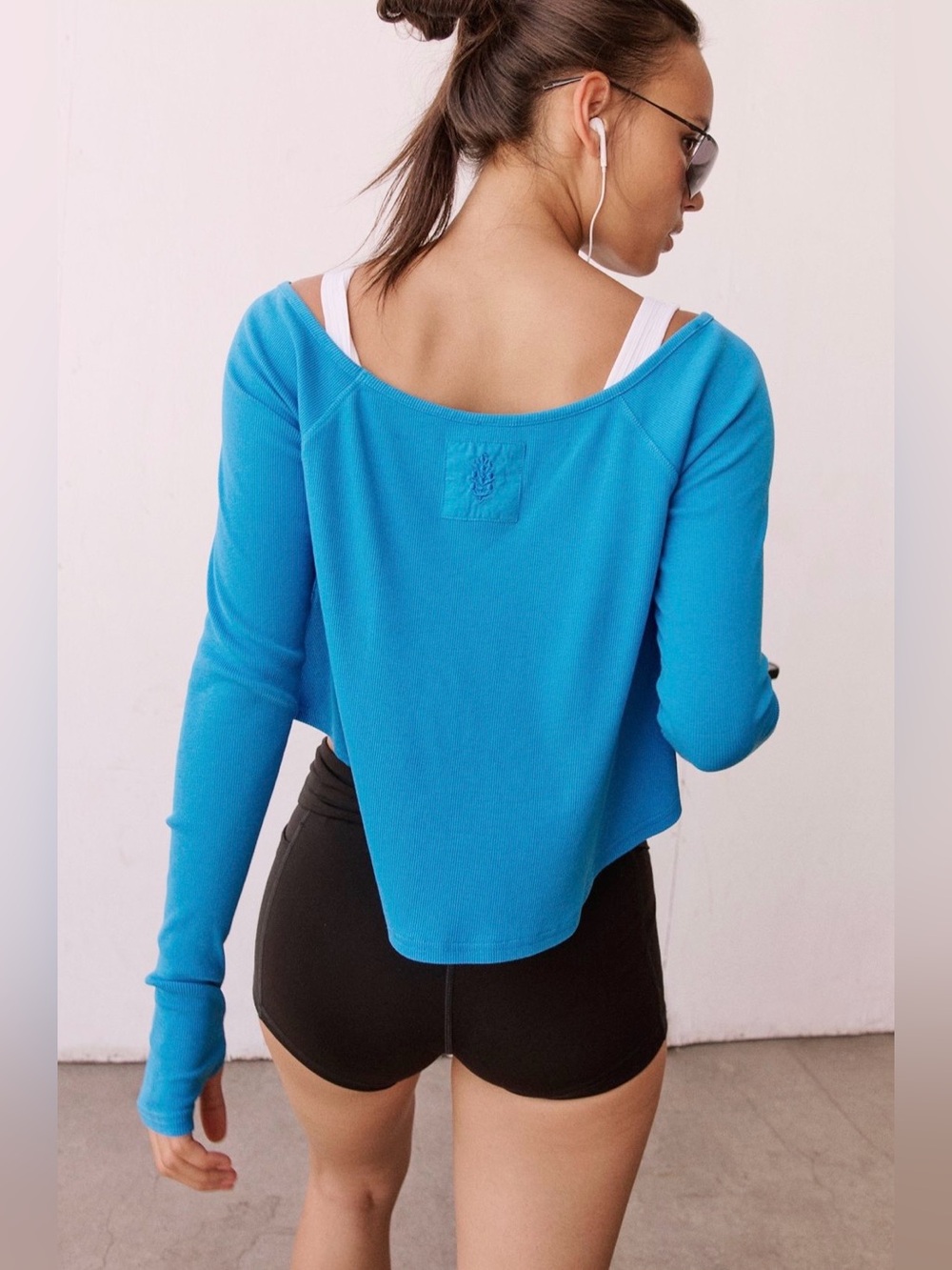 NWT FREE PEOPLE MOVEMENT ON TRACK LAYER BALI BLUE XL